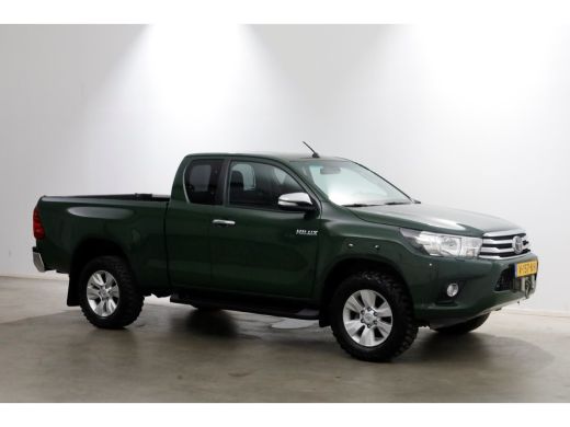 Toyota Hilux 2.4 D-4D-F 150pk E6 4x4 4WD Xtra Cab Professional Trekhaak 3500kg 11-2017 ActivLease financial lease