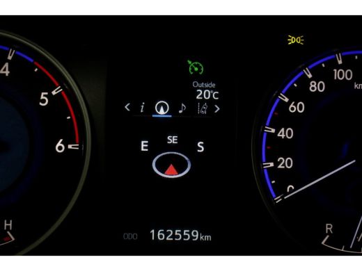 Toyota Hilux 2.4 D-4D-F 150pk E6 4x4 4WD Xtra Cab Professional Trekhaak 3500kg 11-2017 ActivLease financial lease