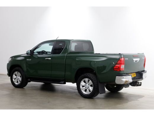 Toyota Hilux 2.4 D-4D-F 150pk E6 4x4 4WD Xtra Cab Professional Trekhaak 3500kg 11-2017 ActivLease financial lease