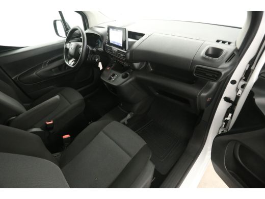 Toyota ProAce 50 kWh 136PK | Snelladen | SOH 94% | Airco | Cruise | Carplay | Navi | Parkeersens. ActivLease financial lease