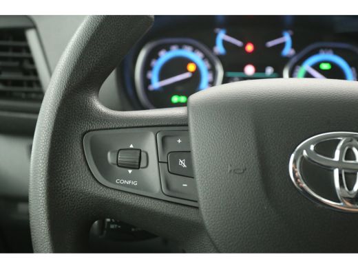 Toyota ProAce 75 kWh L2H1 | Snelladen | SOH 93% | Airco | Cruise | 3 Zits | Carplay | Navi ActivLease financial lease