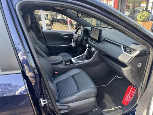 Toyota RAV4 2.5 Hybrid Style | 06-10141018 Voor meer informatie ActivLease financial lease