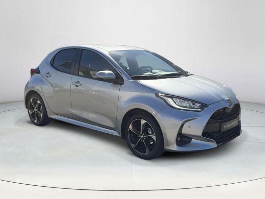 Toyota Yaris 1.5 Hybrid 130 Executive ActivLease financial lease