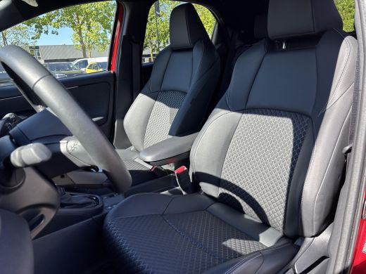 Toyota Yaris 1.5 Hybrid Executive | All-in prijs | Automaat | Dode hoek detectie | Apple/android auto ActivLease financial lease