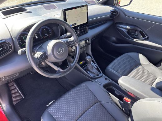 Toyota Yaris 1.5 Hybrid Executive | All-in prijs | Automaat | Dode hoek detectie | Apple/android auto ActivLease financial lease
