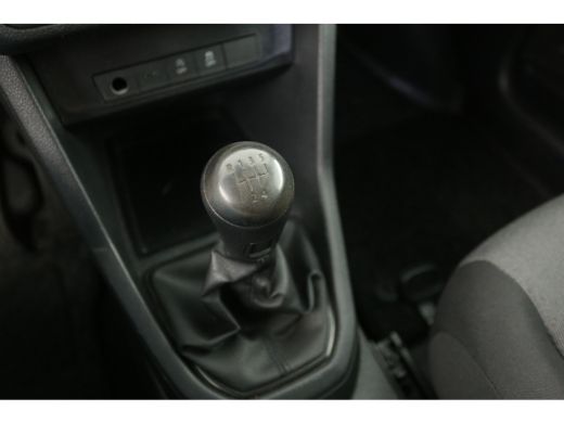 Volkswagen Caddy 2.0 TDI | Airco | Cruise | Carplay | Trekhaak | Navi | Parkeersens. ActivLease financial lease