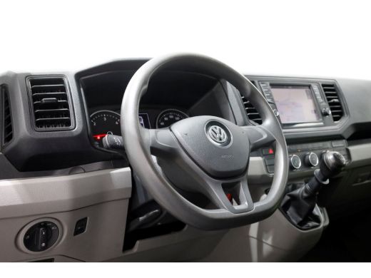 Volkswagen Crafter 35 2.0 TDI 177pk E6 Bakwagen met bovensluiter laadklep L445cm/Trekhaak 3000kg 05-2019 ActivLease financial lease