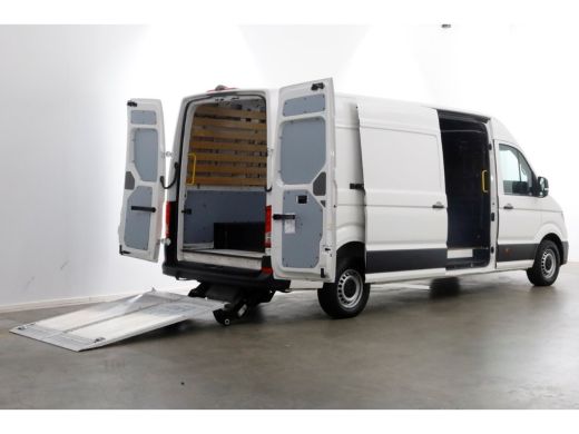 Volkswagen Crafter 35 2.0 TDI 177pk L4H3 RWD (L3H2) Maxi Navi/Camera Laadklep 500kg 10-2020 ActivLease financial lease