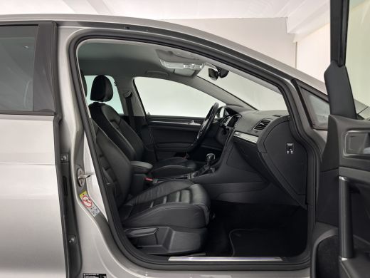 Volkswagen e-Golf E-DITION (INCL-BTW) *HEATPUMP | LEATHER | ADAPTIVE-CRUISE | FULL-LED | DYNAUDIO | DIGI-COCKPIT | ... ActivLease financial lease