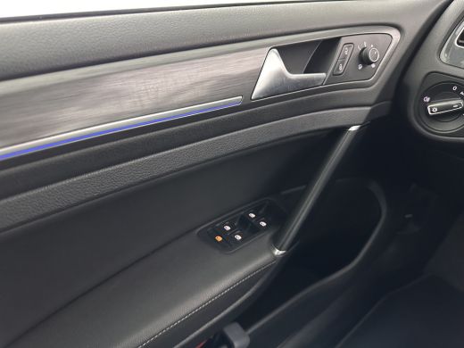 Volkswagen e-Golf E-DITION (INCL-BTW) *HEATPUMP | LEATHER | ADAPTIVE-CRUISE | FULL-LED | DYNAUDIO | DIGI-COCKPIT | ... ActivLease financial lease