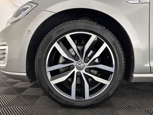 Volkswagen e-Golf E-DITION (INCL-BTW) *HEATPUMP | LEATHER | ADAPTIVE-CRUISE | FULL-LED | DYNAUDIO | DIGI-COCKPIT | ... ActivLease financial lease