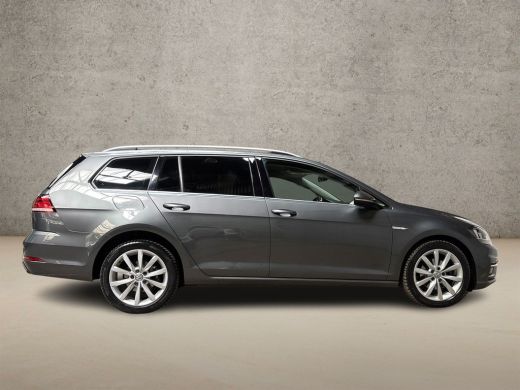 Volkswagen Golf Variant 1.5 TSI Highline Automaat (APPLE CARPLAY, VIRTUAL DASHBOARD, GROOT NAVI, KEYLESS, CAMERA,... ActivLease financial lease