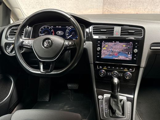 Volkswagen Golf Variant 1.5 TSI Highline Automaat (APPLE CARPLAY, VIRTUAL DASHBOARD, GROOT NAVI, KEYLESS, CAMERA,... ActivLease financial lease