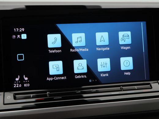 Volkswagen Multivan 1.4 eHybrid 218 Pk Automaat L2H1 Style 7 Persoons | Panorama dak | Trekhaak | Stoelverwarming | C... ActivLease financial lease