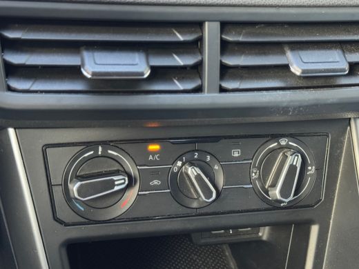 Volkswagen Polo 1.0 95pk TSI Life Velgen 'Essex', 15 inch lichtmetaal | Parkeersensoren v&oacute;&oacute;r en achter | Adaptive... ActivLease financial lease