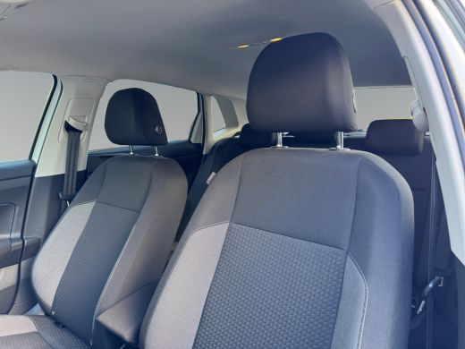 Volkswagen Polo 1.0 95pk TSI Life Velgen 'Essex', 15 inch lichtmetaal | Parkeersensoren v&oacute;&oacute;r en achter | Adaptive... ActivLease financial lease