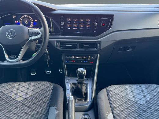 Volkswagen Polo 1.0 95pk TSI R-Line Parkeersensoren v&oacute;&oacute;r en achter | Adaptive Cruise Control | 'App-Connect' draa... ActivLease financial lease