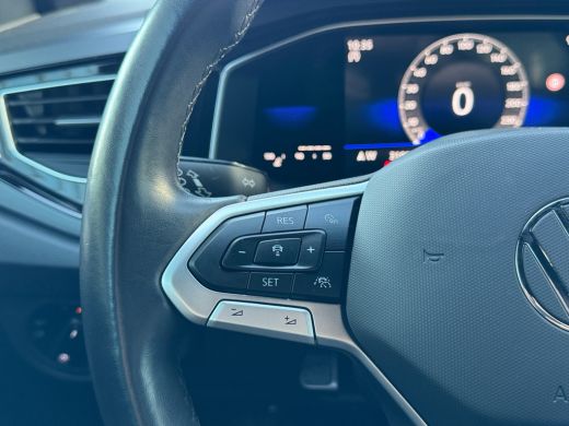 Volkswagen Polo 1.0 95pk TSI R-Line Parkeersensoren v&oacute;&oacute;r en achter | Adaptive Cruise Control | 'App-Connect' draa... ActivLease financial lease