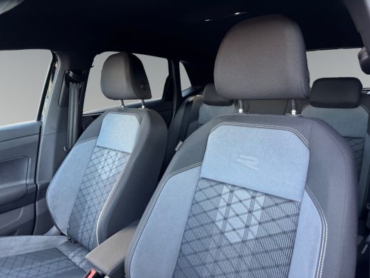 Volkswagen Polo 1.0 95pk TSI R-Line Parkeersensoren v&oacute;&oacute;r en achter | Adaptive Cruise Control | 'App-Connect' draa... ActivLease financial lease