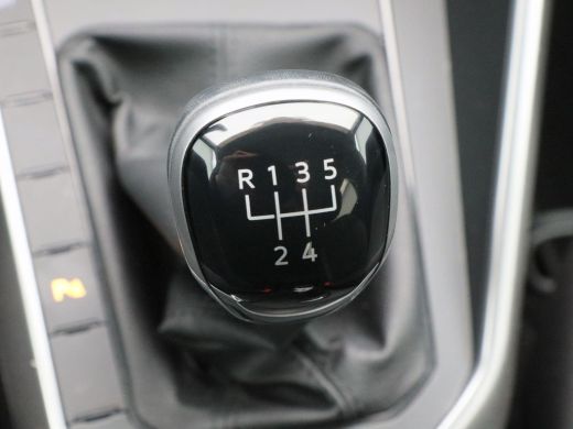 Volkswagen Polo 1.0 TSi Life | Stoelverwarming | Parkeersensoren | Naviagtie | Adaptive Cruise | Climatronic | Ca... ActivLease financial lease