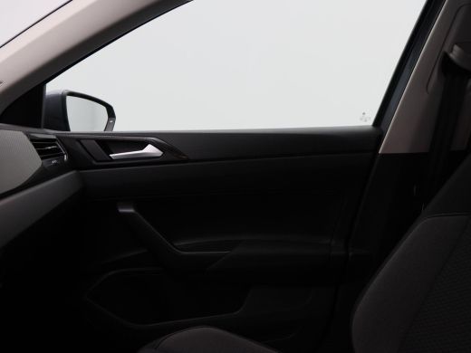 Volkswagen Polo 1.0 TSi Life | Stoelverwarming | Parkeersensoren | Naviagtie | Adaptive Cruise | Climatronic | Ca... ActivLease financial lease