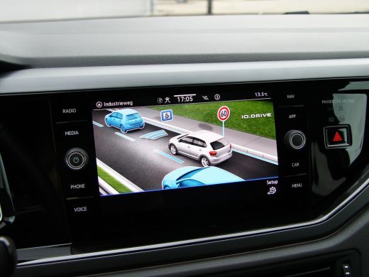 Volkswagen Polo 1.0TSI 110PK DSG R-Line | ACC | Active info | Navi | Camera ActivLease financial lease