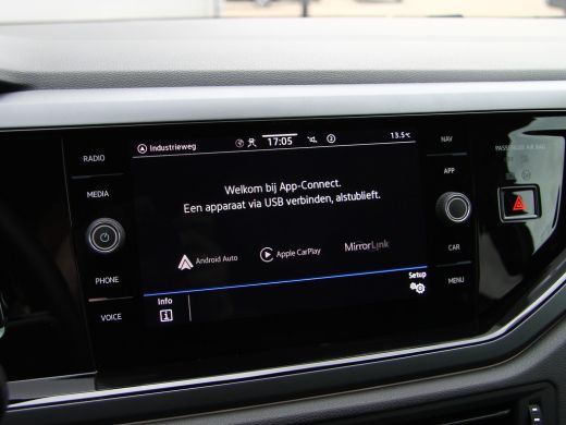 Volkswagen Polo 1.0TSI 110PK DSG R-Line | ACC | Active info | Navi | Camera ActivLease financial lease