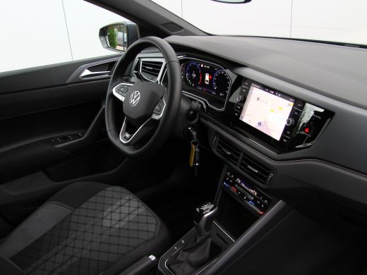 Volkswagen Polo 1.0TSI 110PK DSG R-Line | ACC | Active info | Navi | Camera ActivLease financial lease