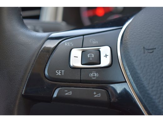 Volkswagen T-Roc 1.0 TSI 150pk Style | ADAPT. CRUISE | CLIMATE CONTROL | FULL LED | DAB+ ActivLease financial lease