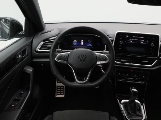 Volkswagen T-Roc 1.5 TSi 150 Pk Automaat R-Line Edition | Trekhaak | Stoelverwarming | Adaptive Cruise | Navigatie... ActivLease financial lease