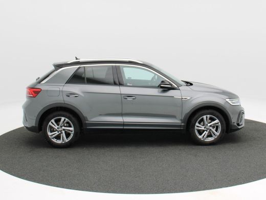 Volkswagen T-Roc 1.5 TSi 150 Pk Automaat R-Line Edition | Trekhaak | Stoelverwarming | Adaptive Cruise | Navigatie... ActivLease financial lease