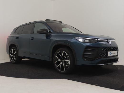 Volkswagen Tayron 1.5 TSI eHybrid R-Line 272pk DSG/AUTO | Lederen bekleding | Head-up display | Elektrisch verstelb... ActivLease financial lease