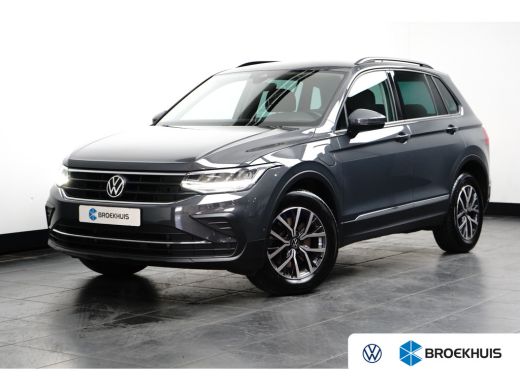 Volkswagen Tiguan 1.4 TSI 245 pk eHybrid Business+ 6-DSG | Wegklapbare trekhaak | Achteruitrijcamera | Stoel/stuur ...
