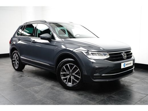 Volkswagen Tiguan 1.4 TSI 245 pk eHybrid Business+ 6-DSG | Wegklapbare trekhaak | Achteruitrijcamera | Stoel/stuur ... ActivLease financial lease