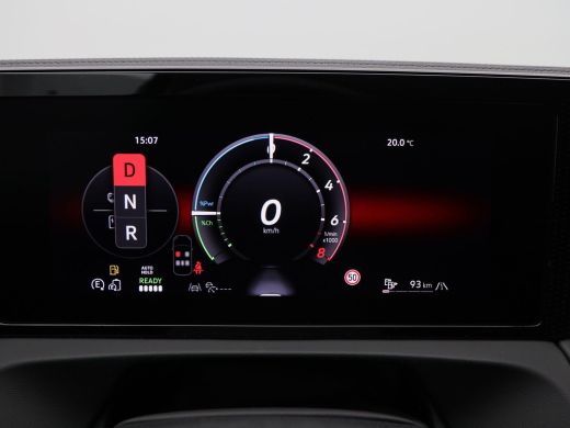 Volkswagen Tiguan 1.5 eHybrid Life 204 Pk Stoel/Stuur Verwarming | 360&deg; Camera | Adaptive Cruise | Trekhaak | Carpl... ActivLease financial lease