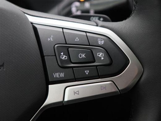 Volkswagen Tiguan 1.5 eHybrid Life 204 Pk Stoel/Stuur Verwarming | 360&deg; Camera | Adaptive Cruise | Trekhaak | Carpl... ActivLease financial lease