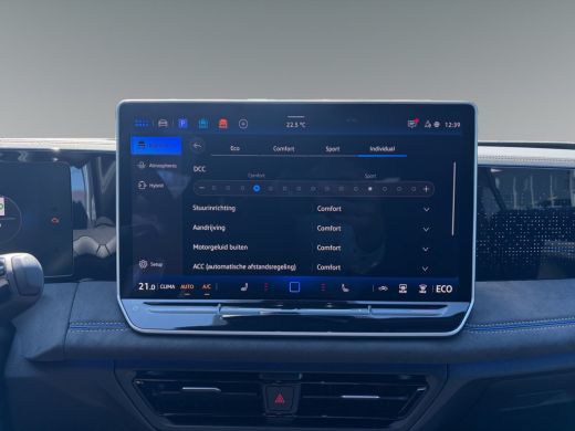 Volkswagen Tiguan R-Line Edition 1.5 eHybrid 204pk Head-up display | Trekhaak | Black style pakket ActivLease financial lease