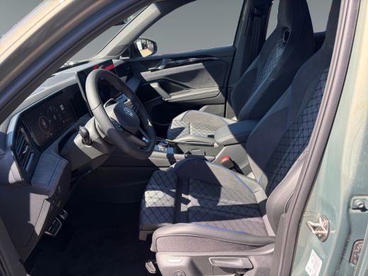 Volkswagen Tiguan R-Line Edition 1.5 eHybrid 204pk Head-up display | Trekhaak | Black style pakket ActivLease financial lease