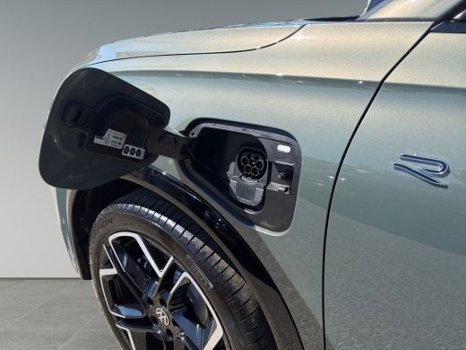 Volkswagen Tiguan R-Line Edition 1.5 eHybrid 204pk Head-up display | Trekhaak | Black style pakket ActivLease financial lease