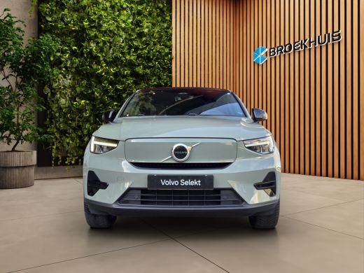 Volvo  C40 Recharge Plus 69 kWh | Trekhaak | Camera | Panoramadak | Pilot Assist ActivLease financial lease