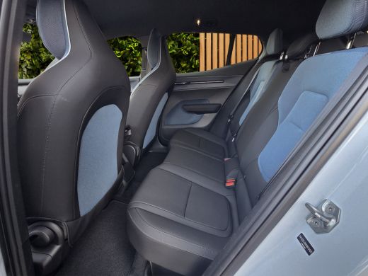 Volvo  EX30 Single Motor Extended Range Plus 69 kWh | Harman/Kardon | Camera | Adaptive Cruise | Dodehoekdete... ActivLease financial lease