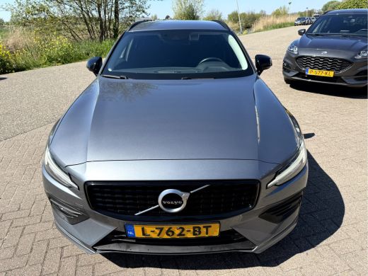 Volvo  V60 2.0 B3 Advantage 19''Lmv, Camera, Navi ActivLease financial lease