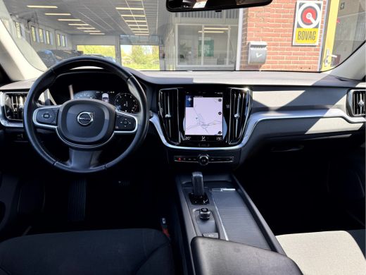 Volvo  V60 2.0 B3 Advantage 19''Lmv, Camera, Navi ActivLease financial lease