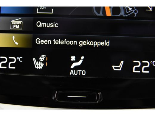 Volvo  V60 2.0 B3 Momentum *1ste Eigenaar*Navigatie*Panoramadak*Trekhaak* ActivLease financial lease