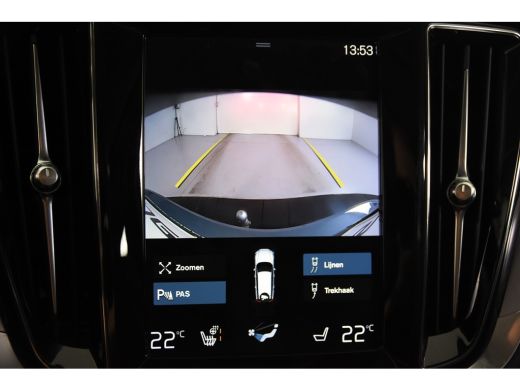 Volvo  V60 2.0 B3 Momentum *1ste Eigenaar*Navigatie*Panoramadak*Trekhaak* ActivLease financial lease