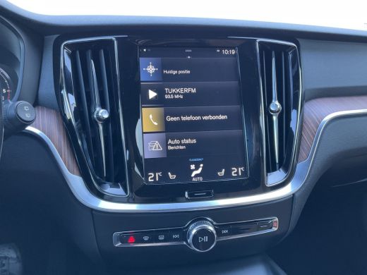 Volvo  V60 Cross Country 2.0 D4 AWD Intro Edition Elek.Trekhaak Leder 360-Cam Stoel/Stuurverw Orig.NL Voll.O... ActivLease financial lease