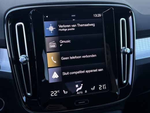 Volvo  XC40 1.5 T4 Plug-in hybrid Plus Dark | Trekhaak | Navi | LED | Camera | 18 inch ActivLease financial lease