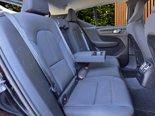 Volvo  XC40 1.5 T4 Recharge Inscription Expression | Trekhaak | Camera | Stuur/stoelverwarming ActivLease financial lease