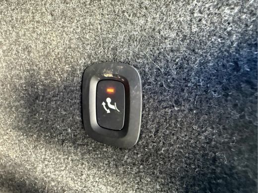 Volvo  XC40 2.0 T4 190pk R-Design Navi, Camera, ActivLease financial lease