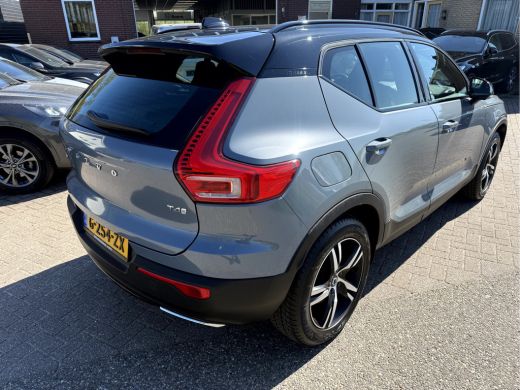 Volvo  XC40 2.0 T4 190pk R-Design Navi, Camera, ActivLease financial lease